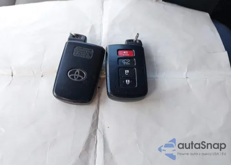 2013 Toyota Rav4 Limited z USA, uszkodzony, nr VIN JTMDFREV5DD001538